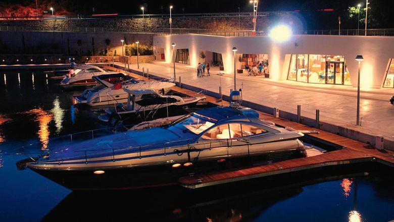 Garfild Guest House Novi Vinodolski Dış mekan fotoğraf